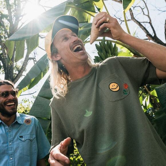 Howler Bros Jacquard T XL  pocket shirt smiley patch embroidered GORPCORE - Picture 9 of 10